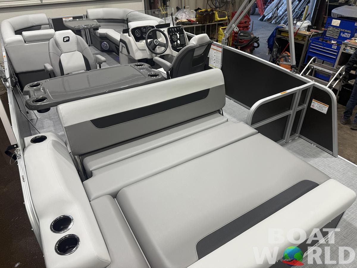 2026 Princecraft Vectra 23 RL SS Swingback Tritoon