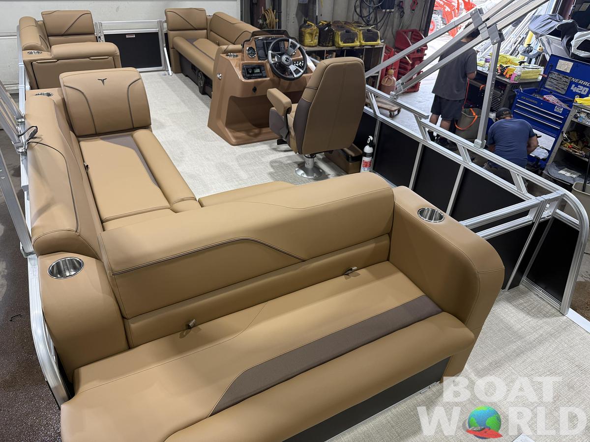 2027 Tahoe Sport CRB 2180 Cruise Rear Bench Pontoon $30995