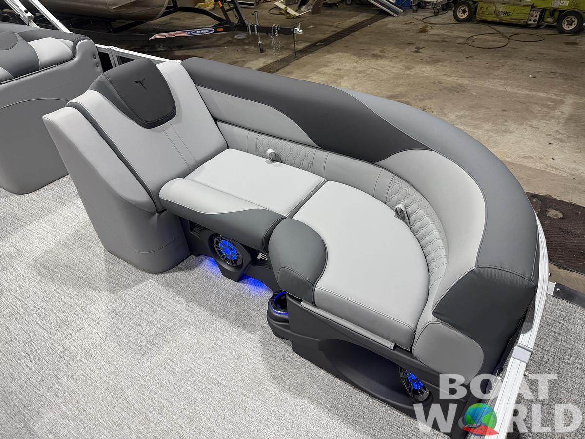 2026 Tahoe Pontoons LTZ 2385 Swingback (VRB) Tritoon 