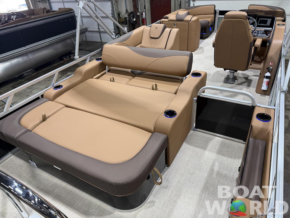 2027 Tahoe LTZ 2385 VRB SE Swingback Pontoon $41995