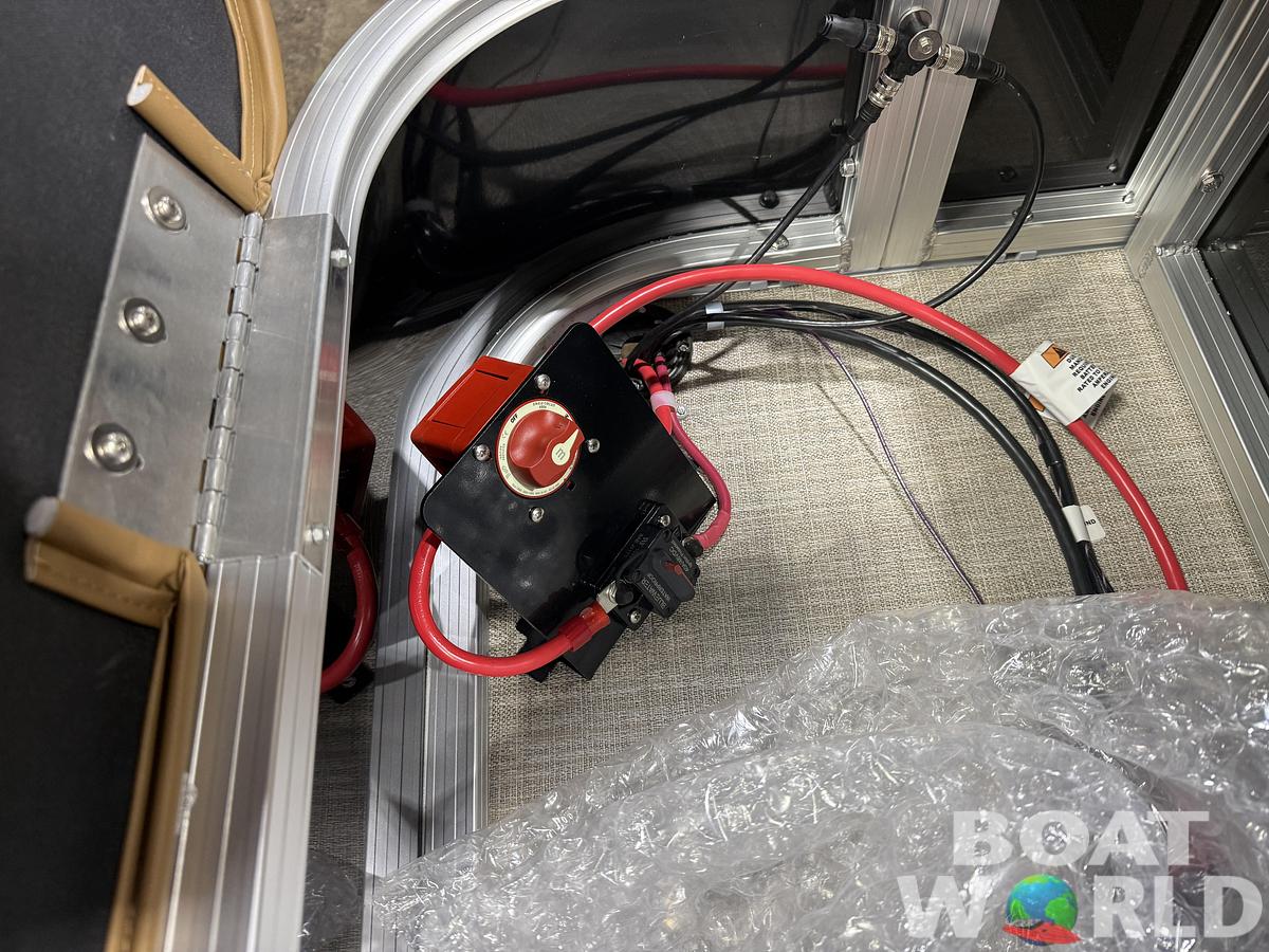 2026 Tahoe Pontoons Sport 2180 Cruise Rear Bench (CRB) 