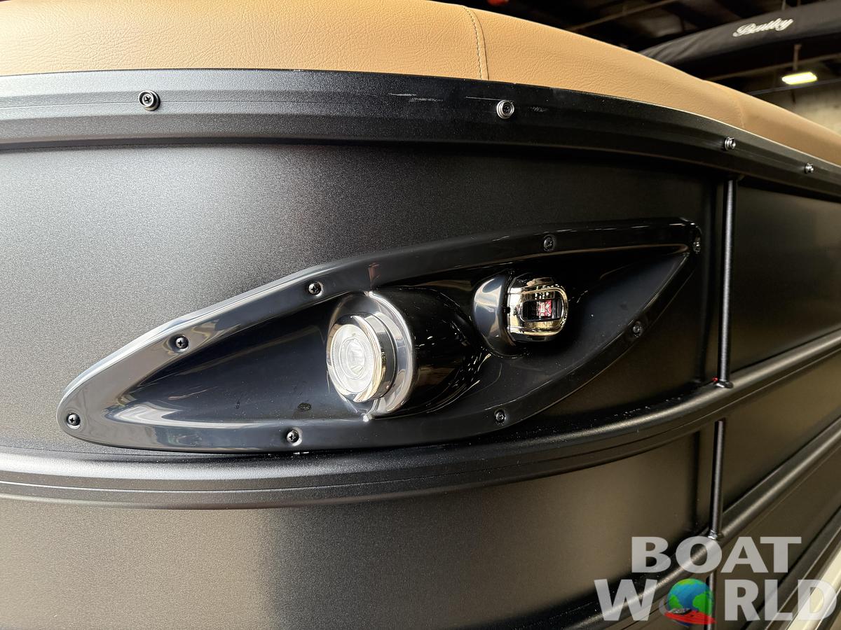 2026 Bentley Legacy 200 Swingback Pontoon $40995