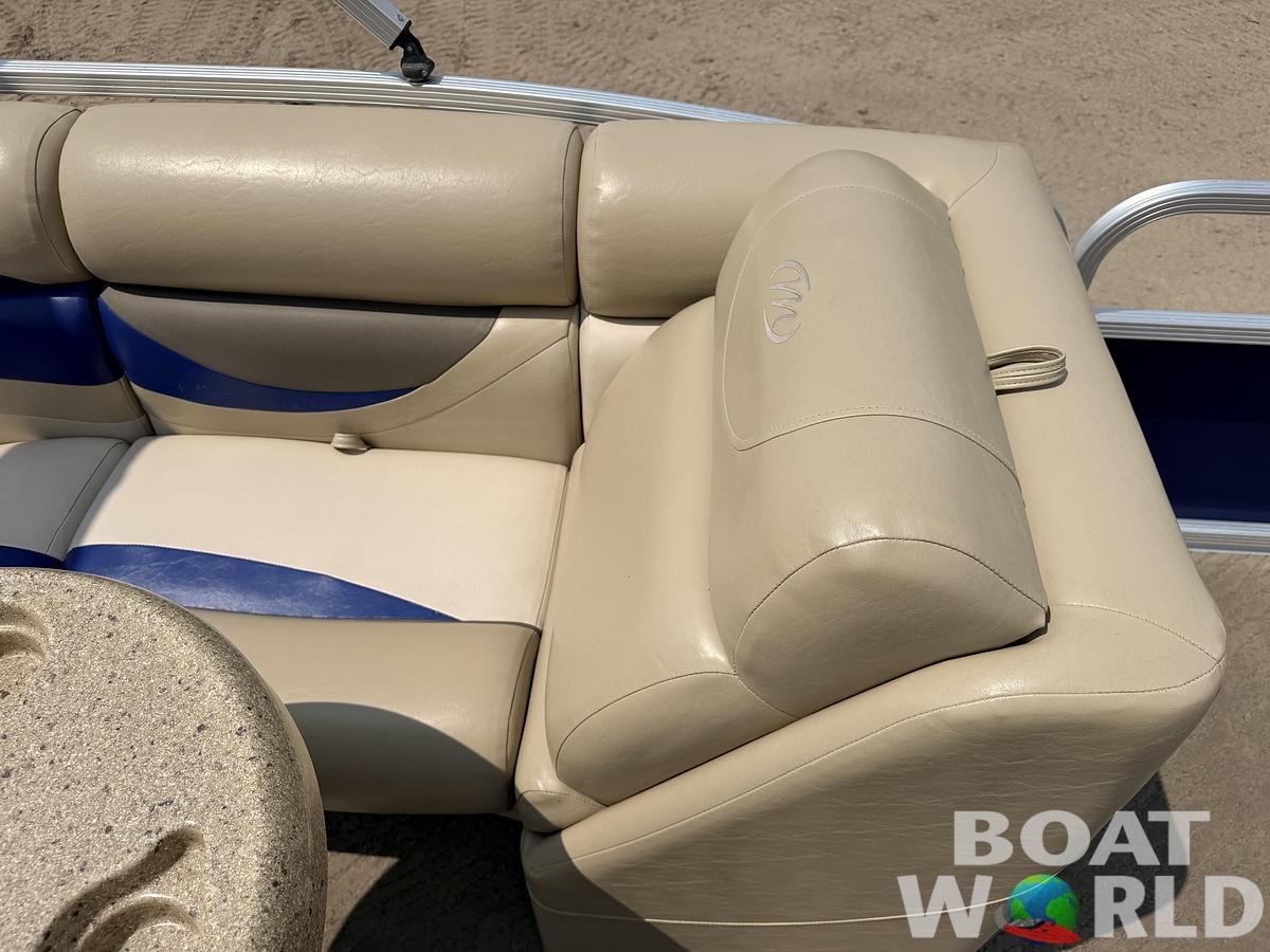 Used 2013 Manitou 220 Xplode VP Tritoon & 150HP Yamaha 4Stroke -$29,995
