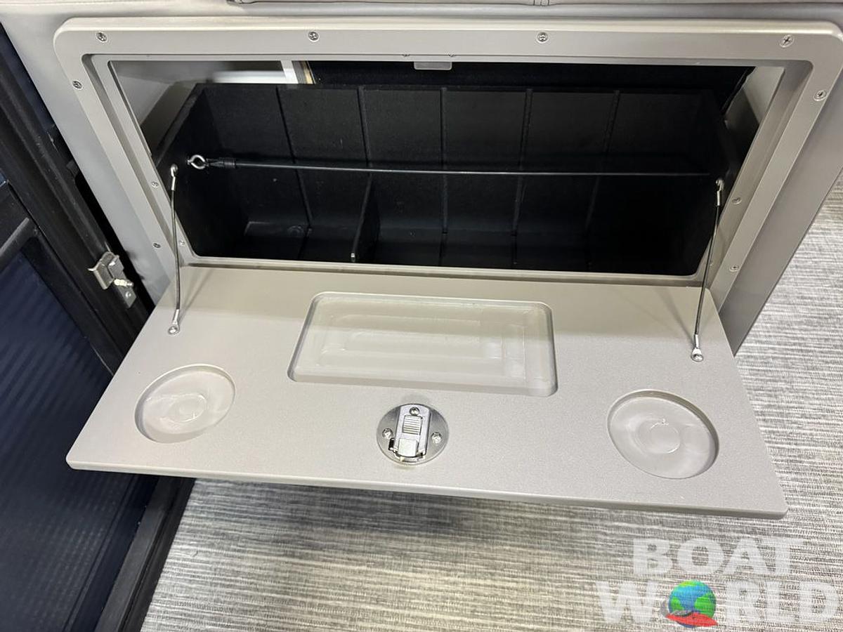 Used 2023 Qwest Pontoons 822 E-Class RLS LT Pontoon