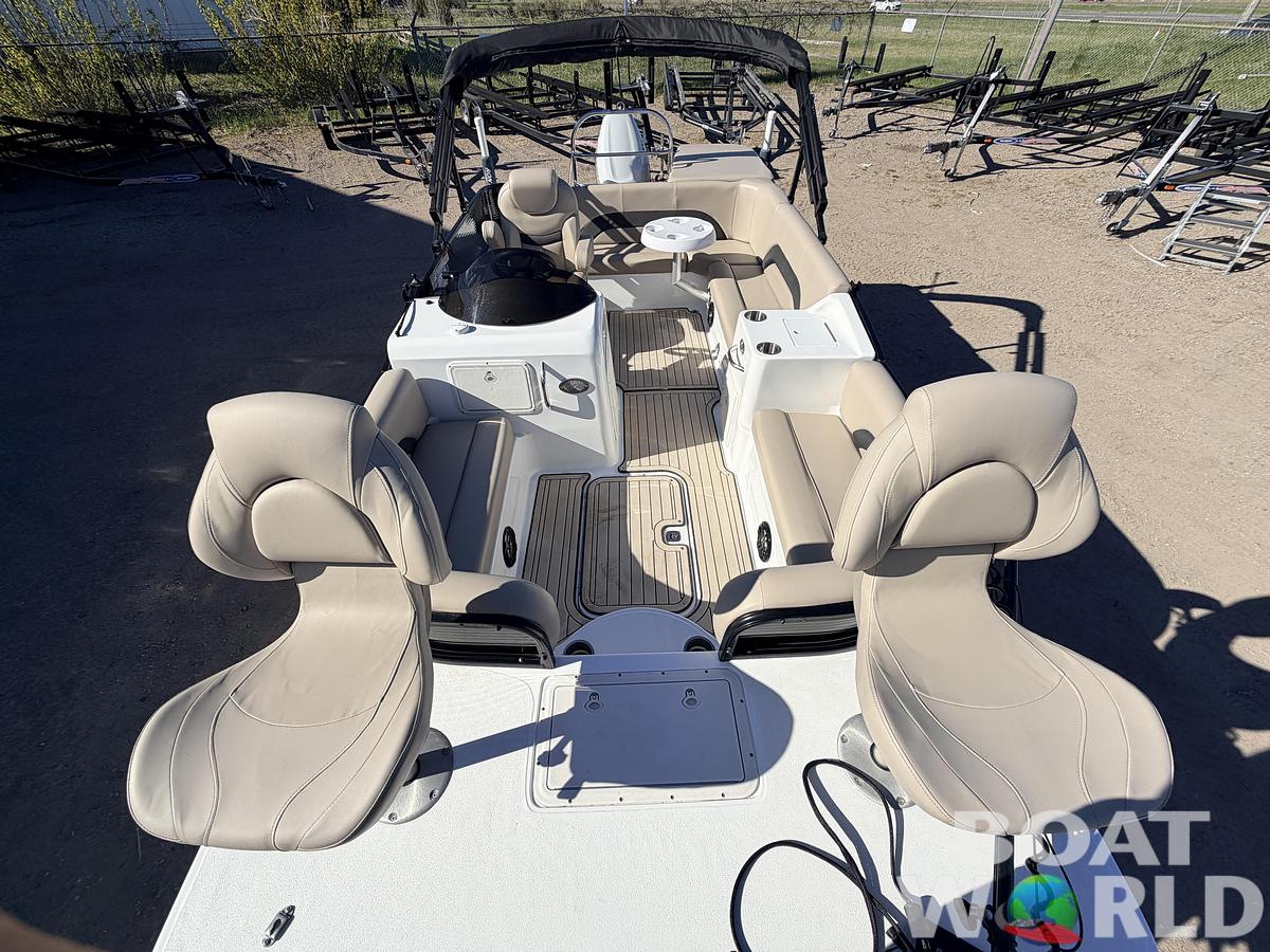 Used 2021 Hurricane Fun Deck 198 with 140HP Suzuki & Tandem Axle Trailer -$31,995