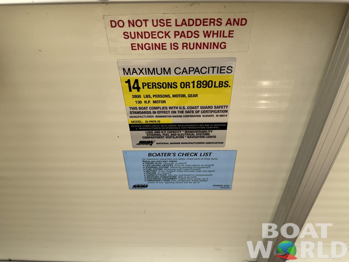 Used 2004 Bennington 2250 RL