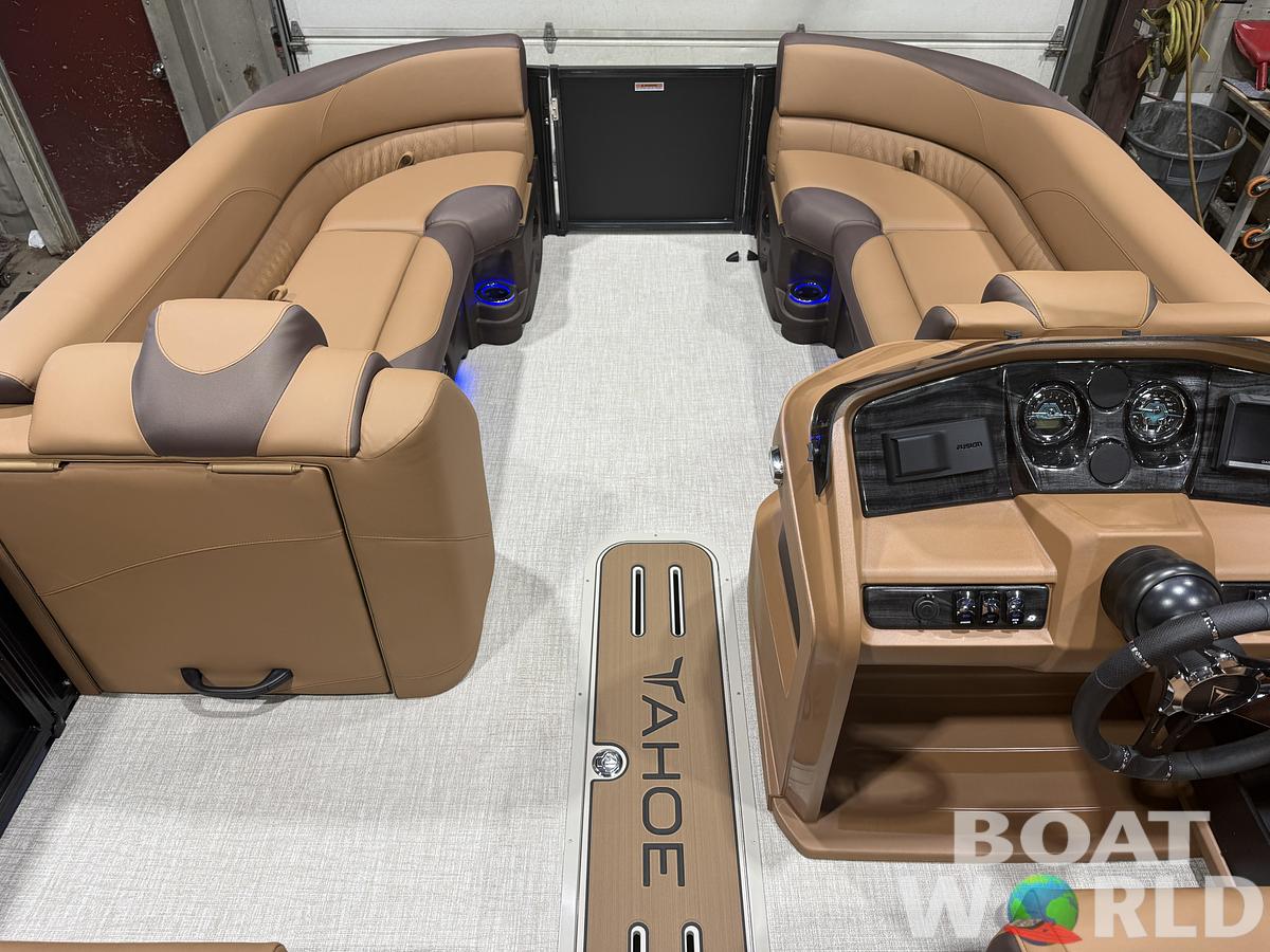 2027 Tahoe LTZ 300HP QLS 2585 Tritoon $71,995