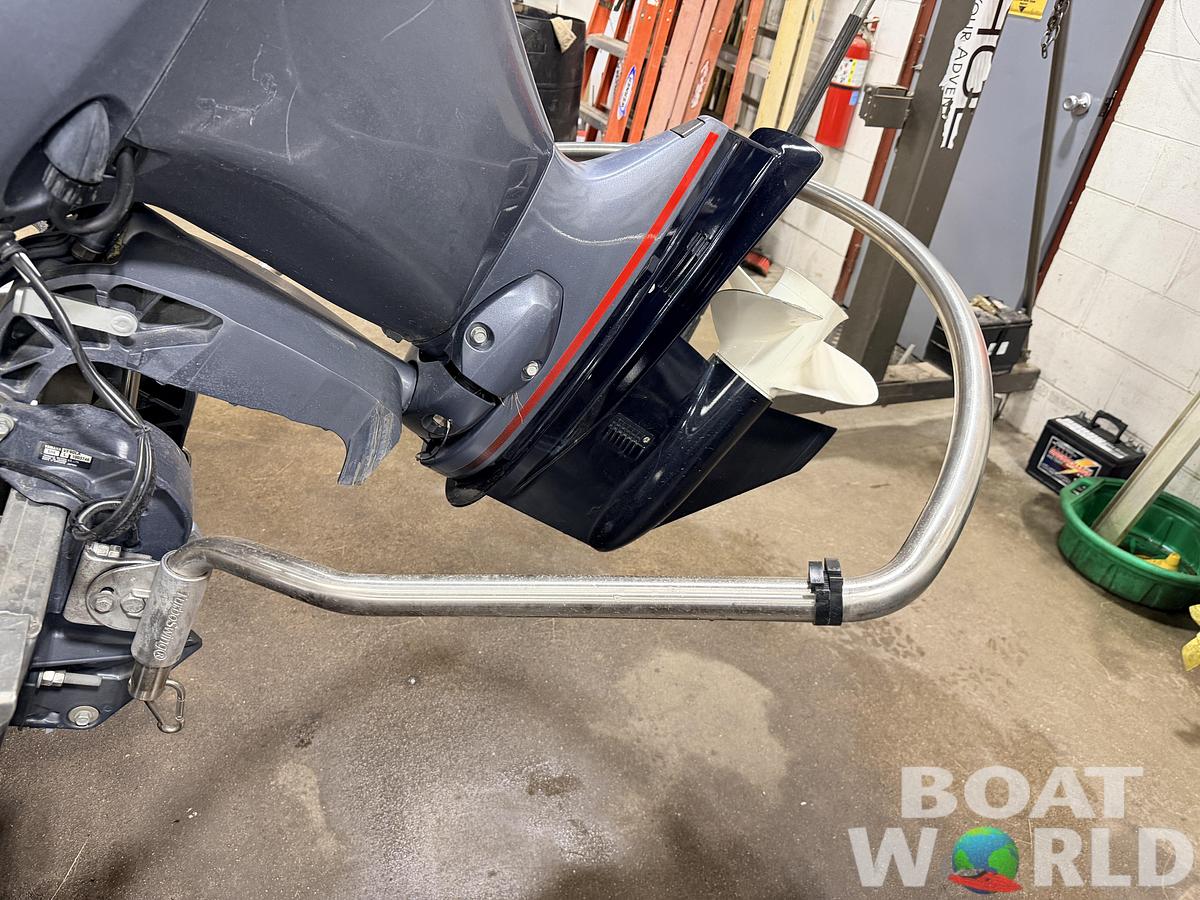 Used 2019 Sylvan MIrage 820 LZ Quad Lounge & 90HP Yamaha -$27,995