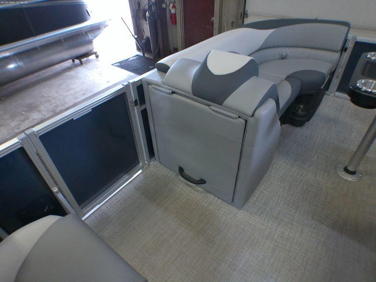 2025 Tahoe Pontoons LTZ 2385 Quad Lounge Shift SS & Honda 4-Stroke EFI