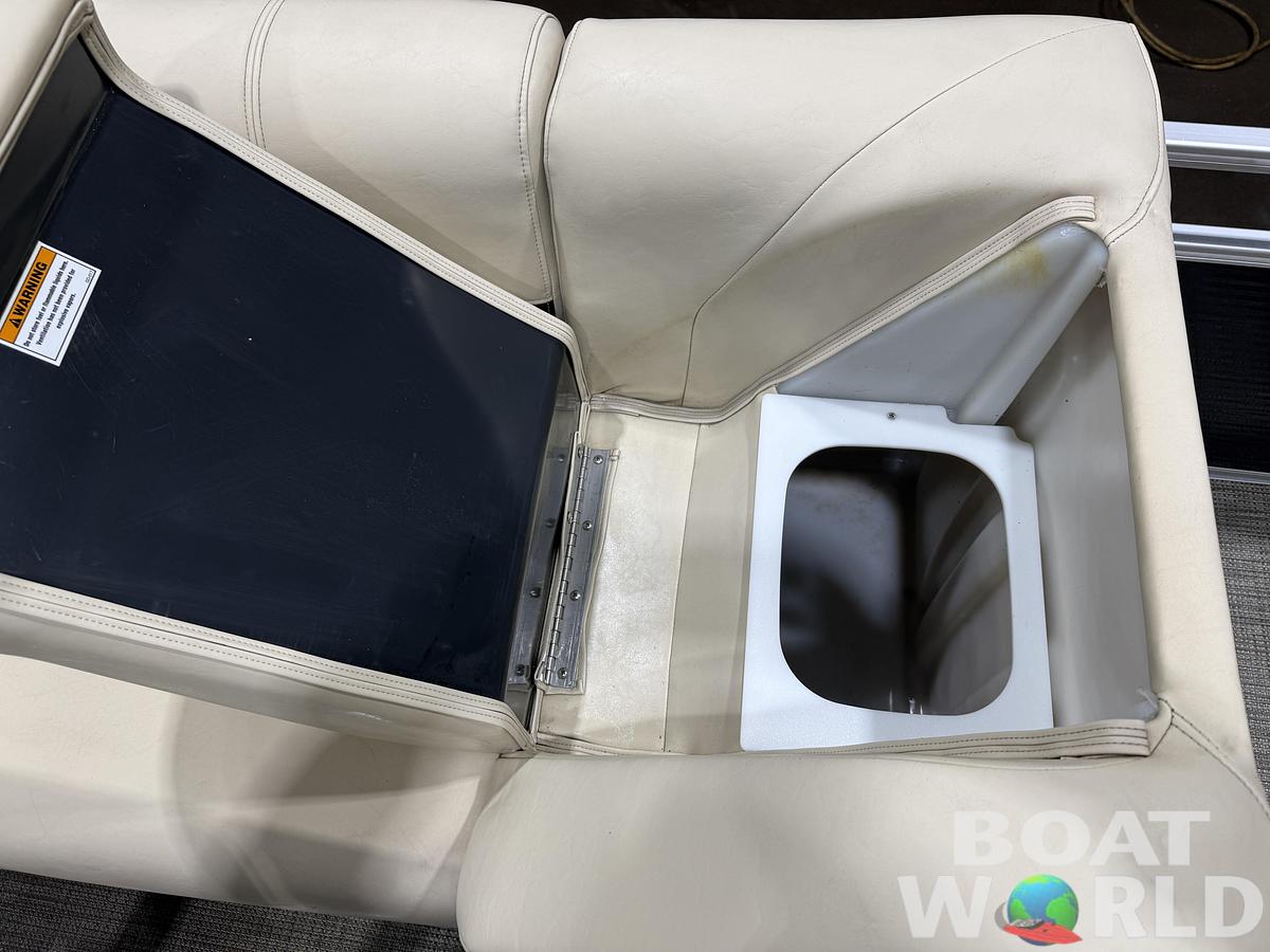 Used 2016 Aqua Patio 20' Cruise Pontoon & 90HP