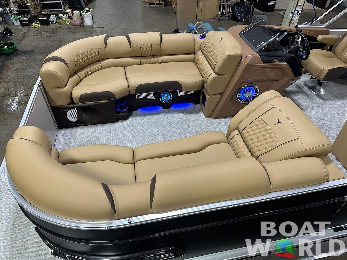 2025 Tahoe Pontoons Cascade 2385 Elite Cruise Tritoon & Honda 4-Stroke EFI
