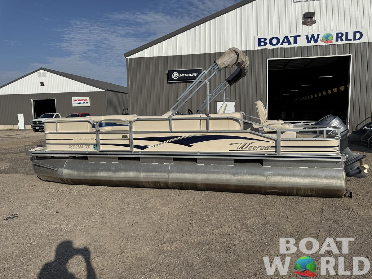 Used 2009 Weeres Family Fish Deluxe 220 Pontoon