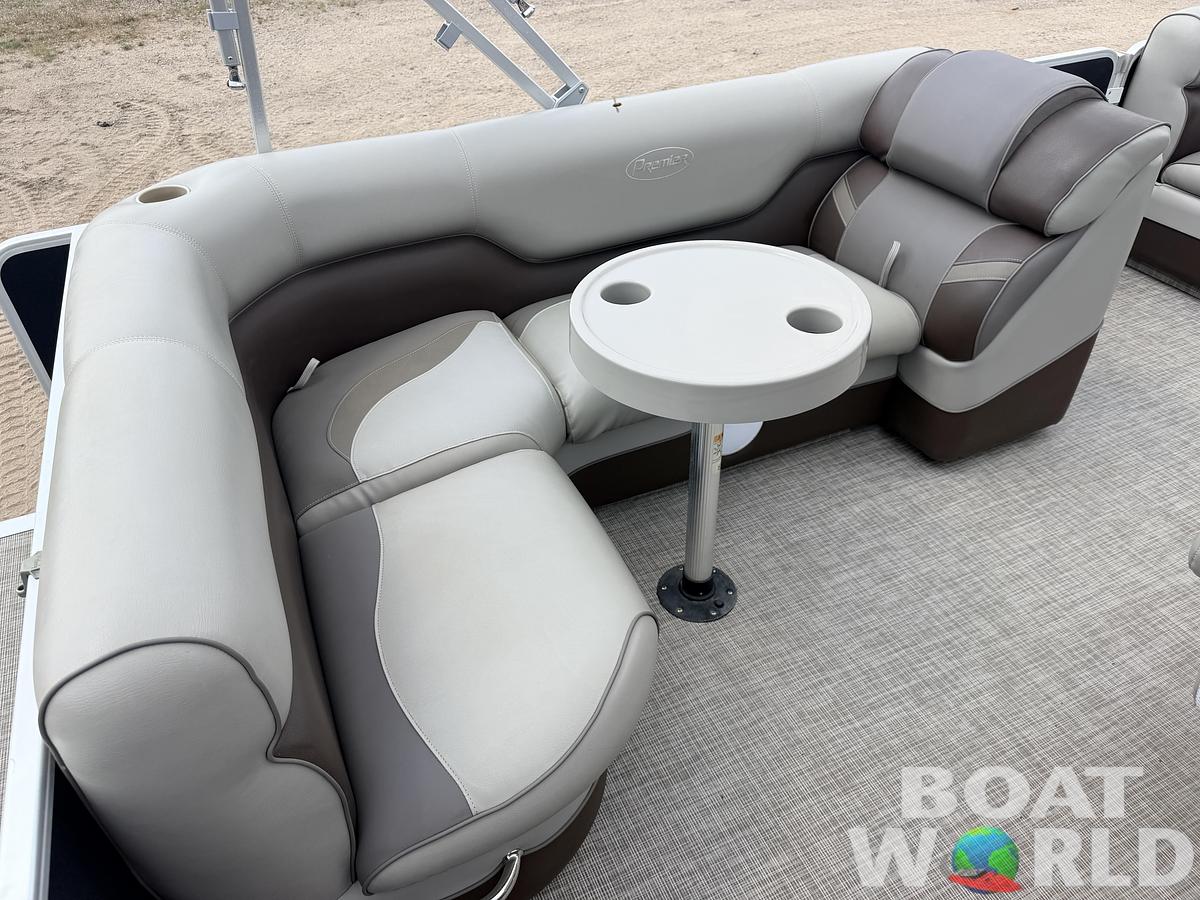Used 2016 Premier 220 SunSpree & 50HP Honda 4Stroke -$24,995