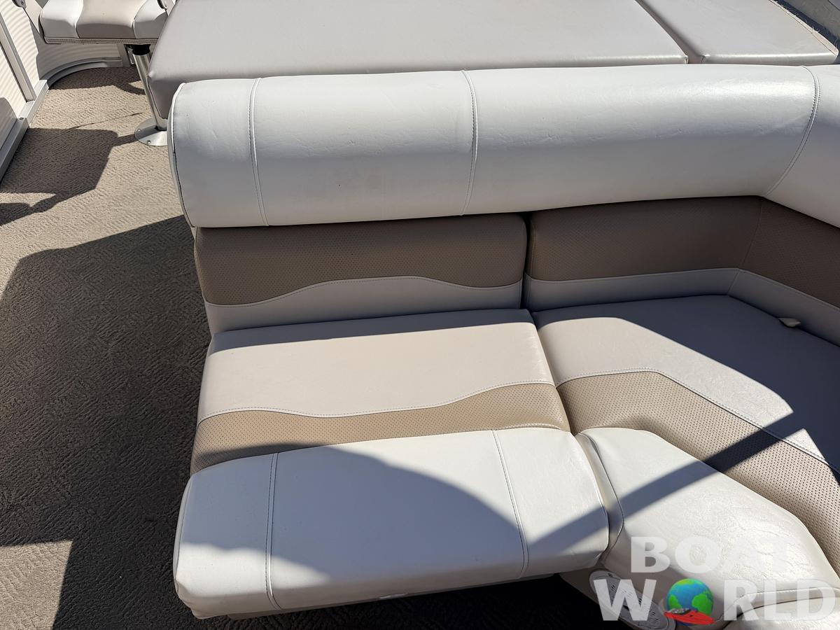 Used 2002 Northwoods 2223 Escapade & 40HP Mercury Bigfoot 4Stroke -$13,995