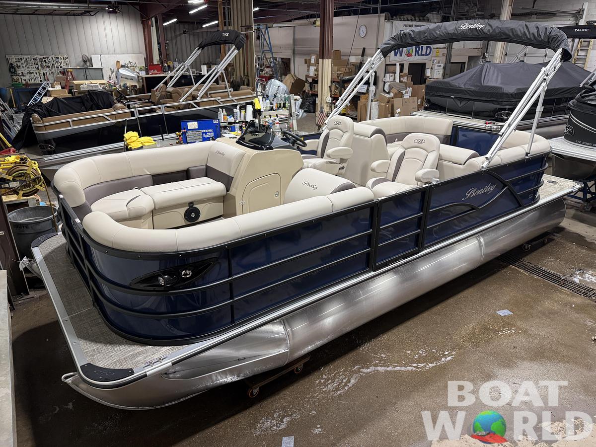 2026 Bentley Legacy 220 Navigator Quad Lounge Pontoon $36995