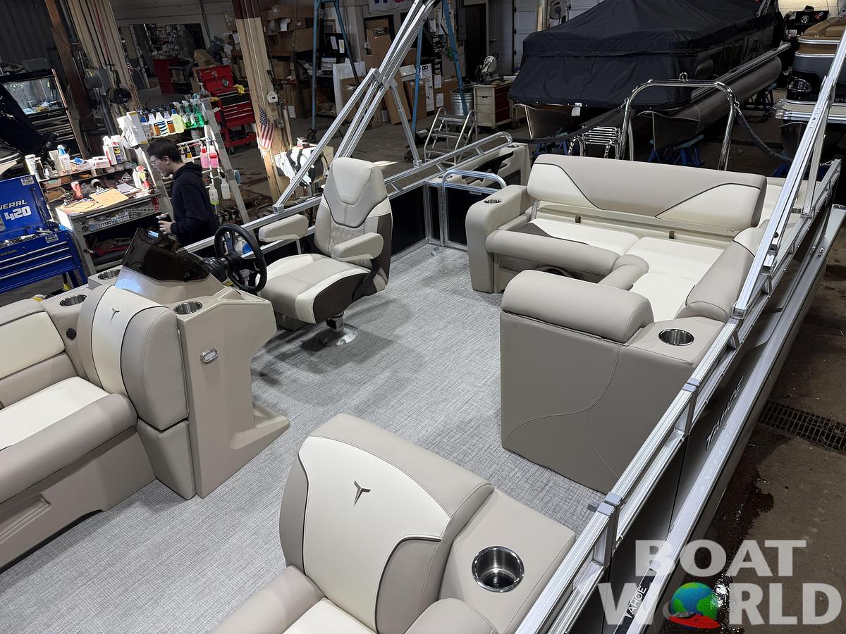 2026 Tahoe Sport VRB 2385 Swingback & 4-Stroke $34995