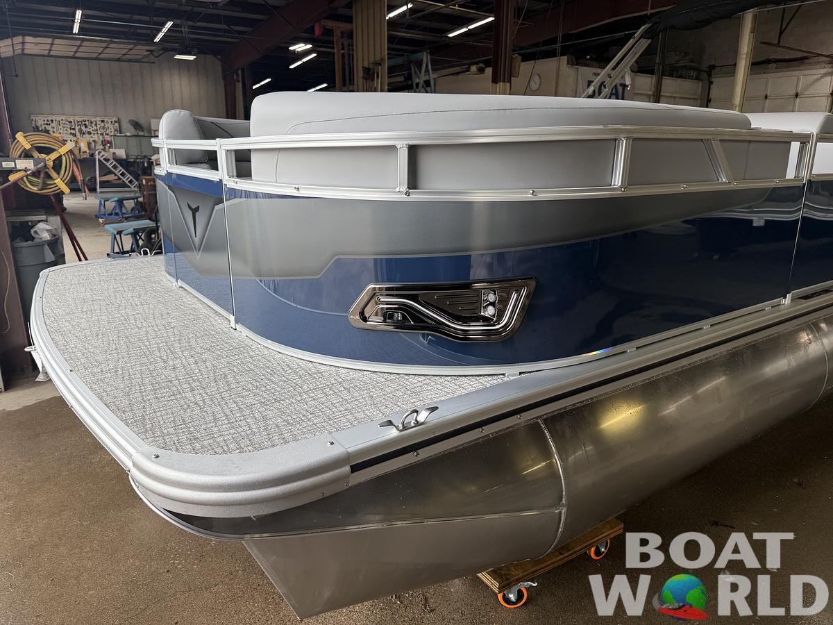 2026 Tahoe Pontoons Sport 2385 Swingback (VRB) & Honda 4-Stroke EFI