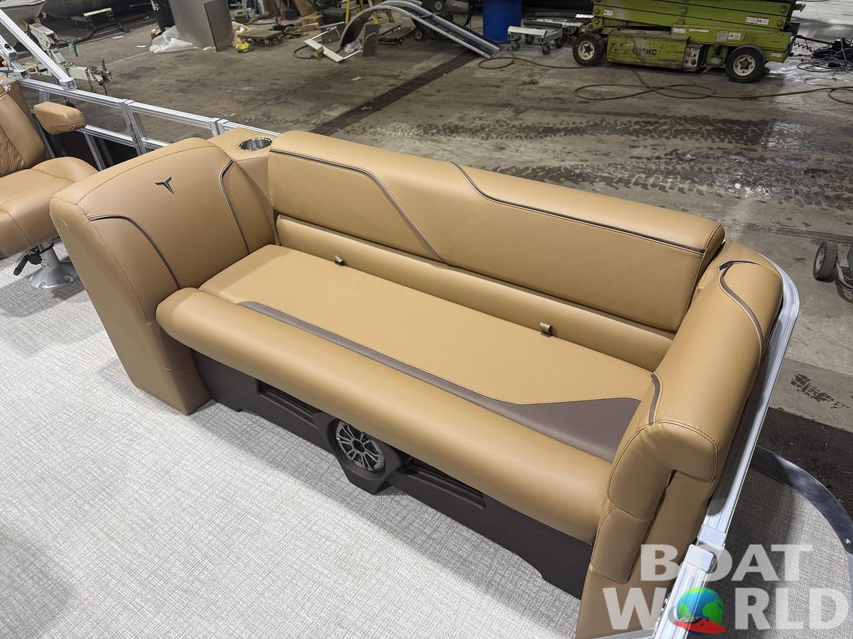 2026 Tahoe Pontoons Sport 2180 Quad Lounge 