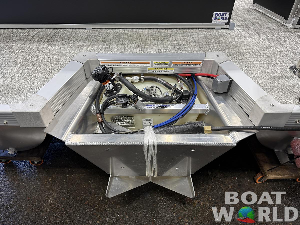 2026 Tahoe Pontoons LTZ 2185 Cruise Pontoon 