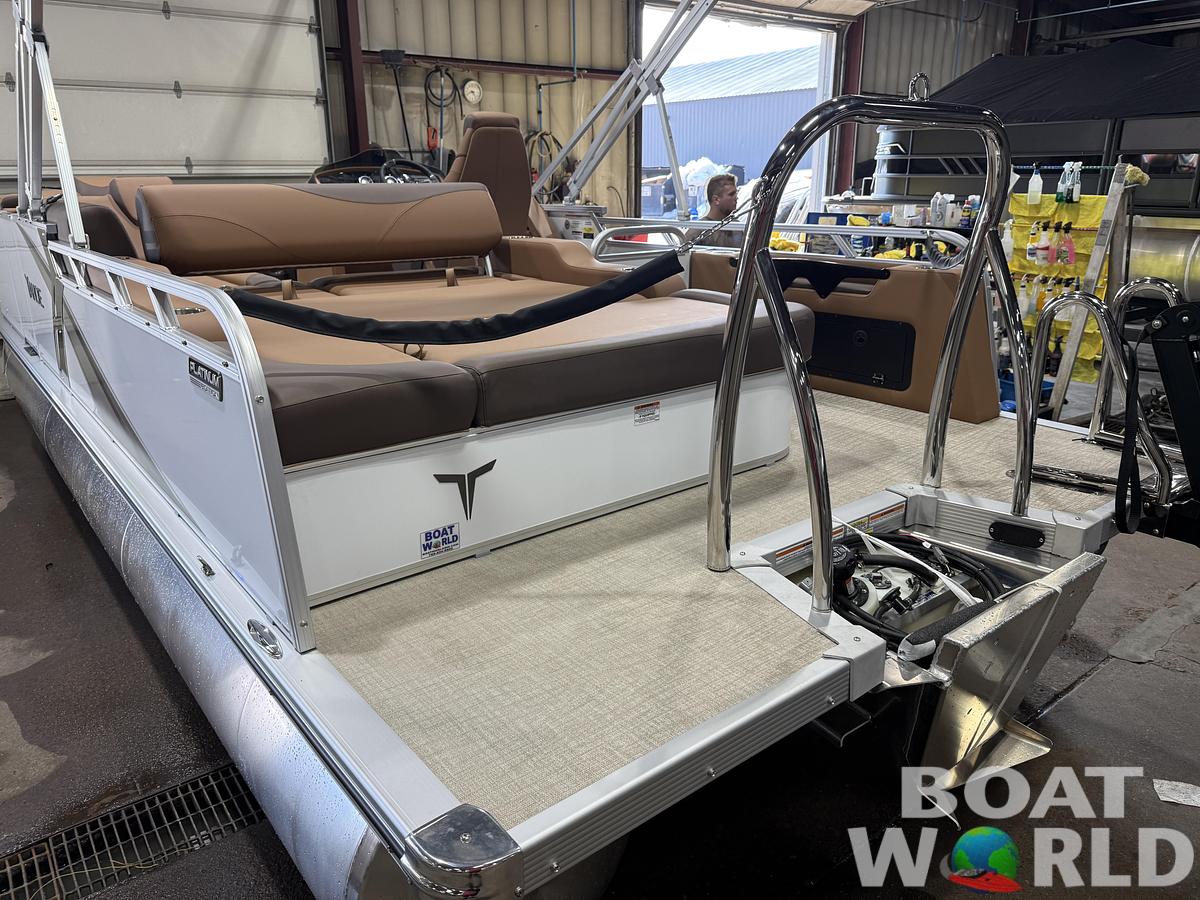2027 Tahoe LTZ 2385 VRB Swingback Pontoon $42995