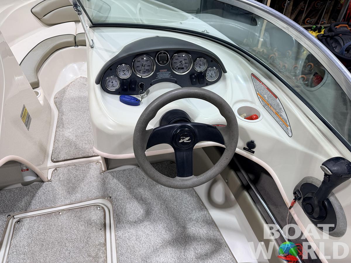 Used 2004 Sea Ray Sport 180 Runabout & 135HP 3.0L Mercruiser - $7,995