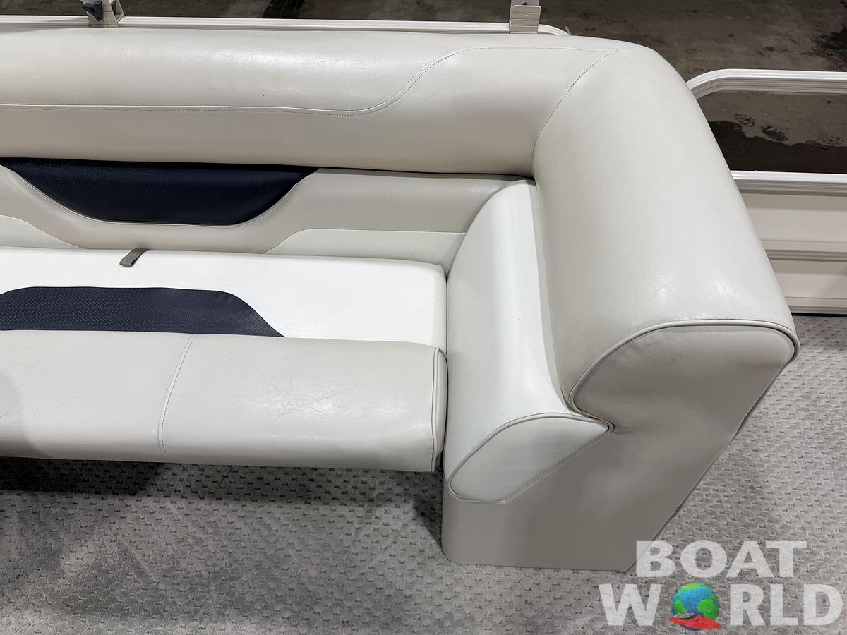 Used 2006 SmokerCraft 8522 Cruise Pontoon & 60HP Yamaha 4-Stroke - $14,995