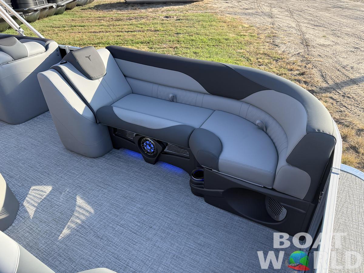 2026 Tahoe Pontoons LTZ 2385 (CRB) Cruise Rear Bench Tritoon 
