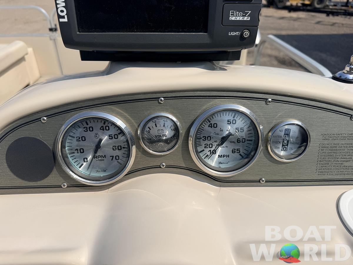 Used 2007 Weeres 200 Cadet & 25HP Mercury 4Stroke -$9,995