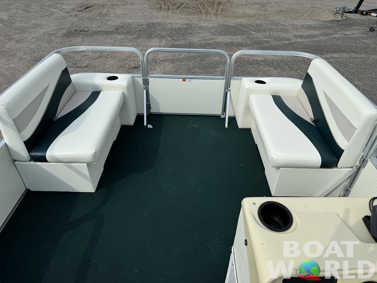 Used 1999 Lowe Suncruiser Malibu 180