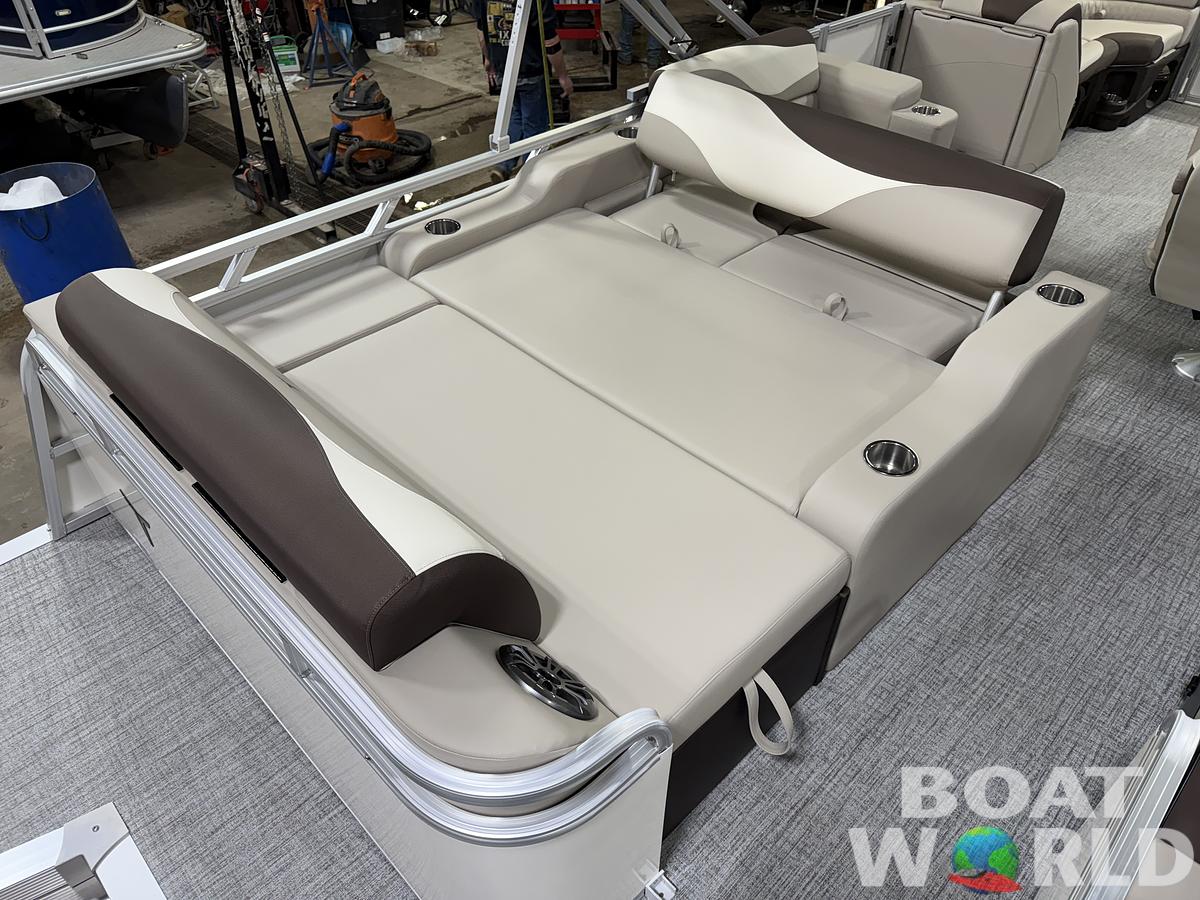 2025 Tahoe Pontoons LTZ 2385 Swingback (VRL) & Honda 4-Stroke EFI