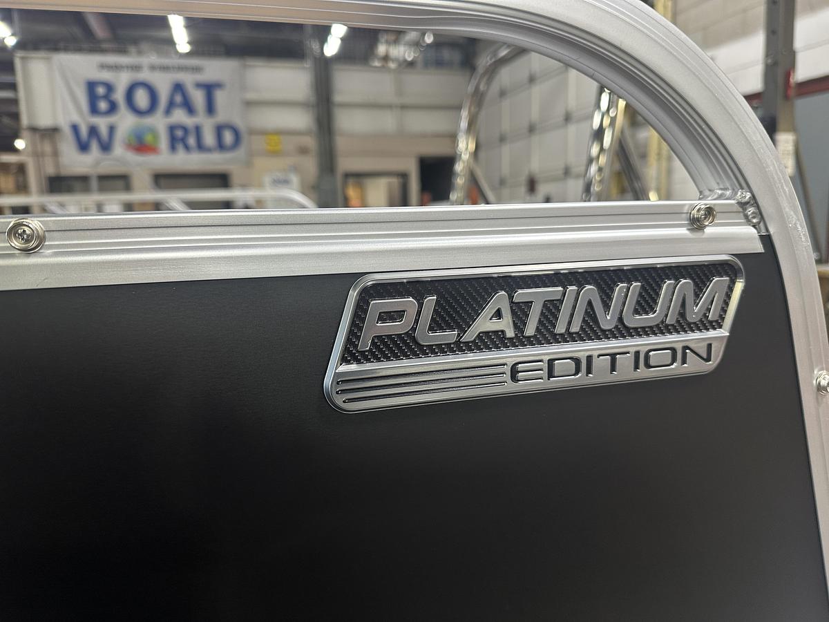 2025 Tahoe Pontoons LTZ 2385 Swingback (VRB) Windshield Tritoon & Honda 4-Stroke EFI