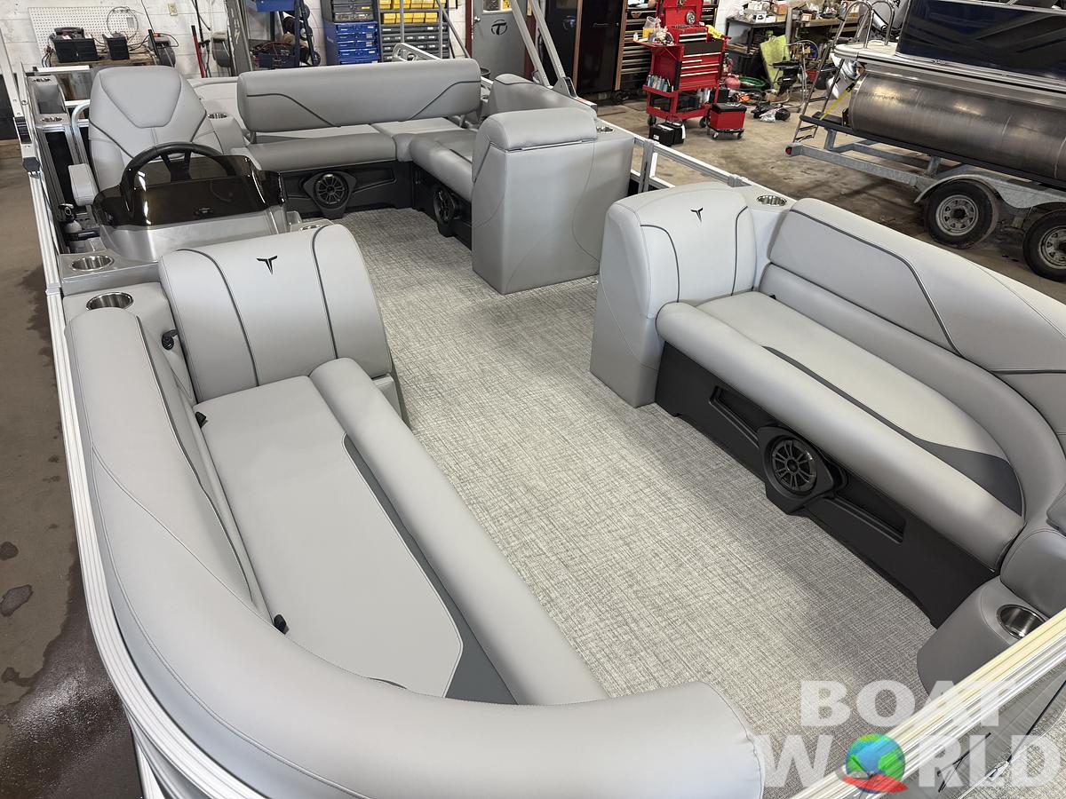 2026 Tahoe Pontoons Sport 2385 Swingback (VRB) & Honda 4-Stroke EFI