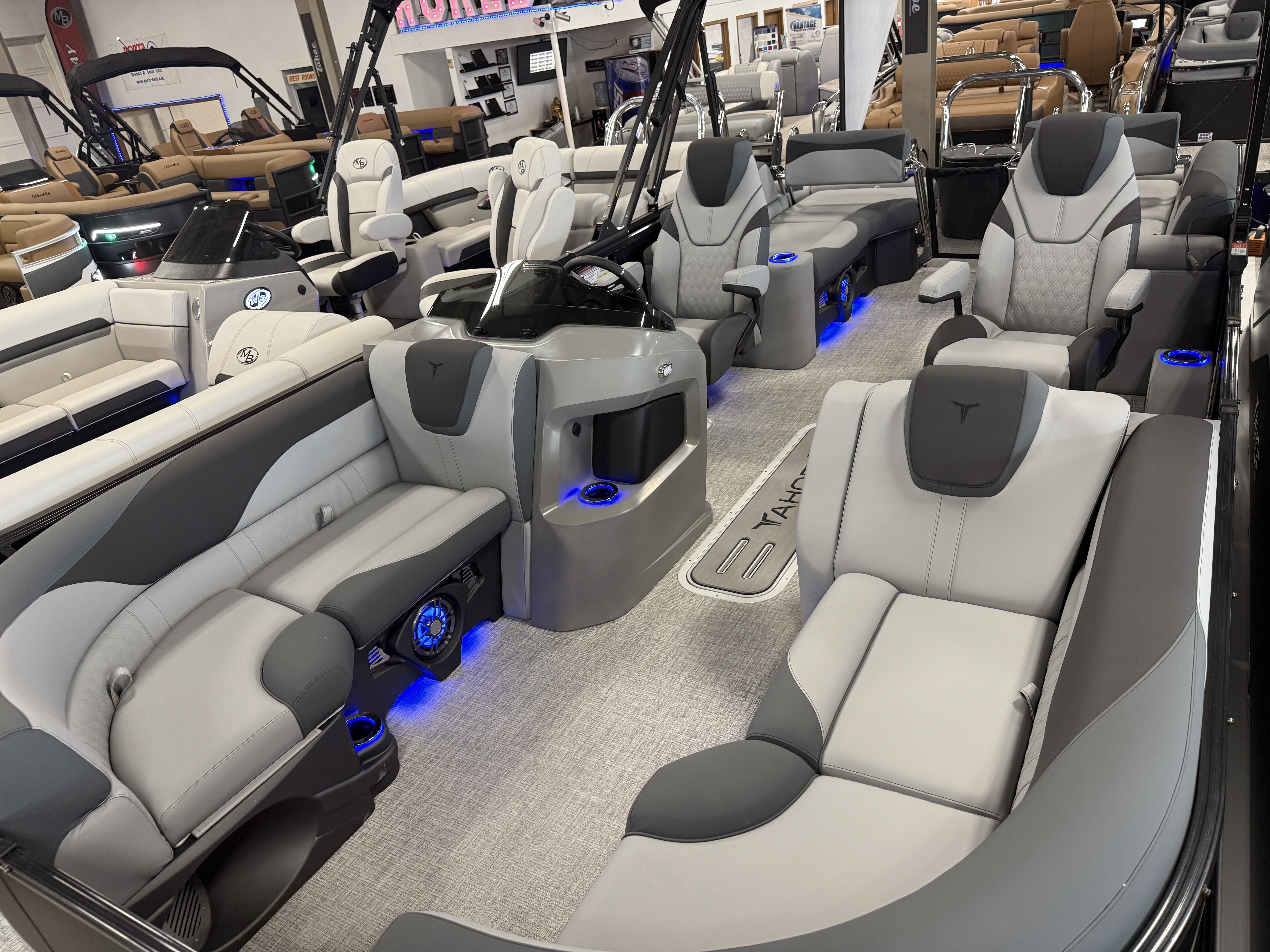 2027 Tahoe LTZ 300HP QLS 2385 Tritoon $71,995