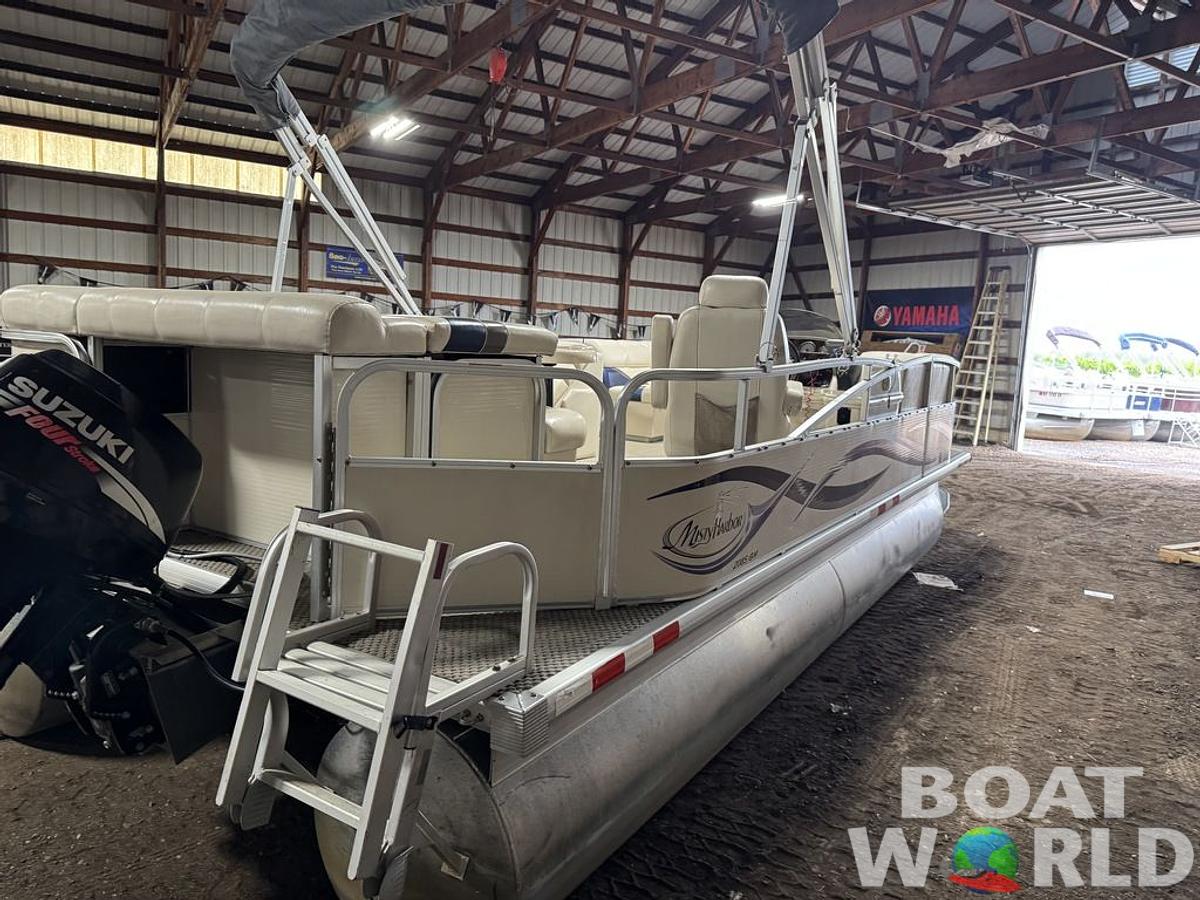 Used 2005 Misty Harbor Boats 2285 GM Pontoon