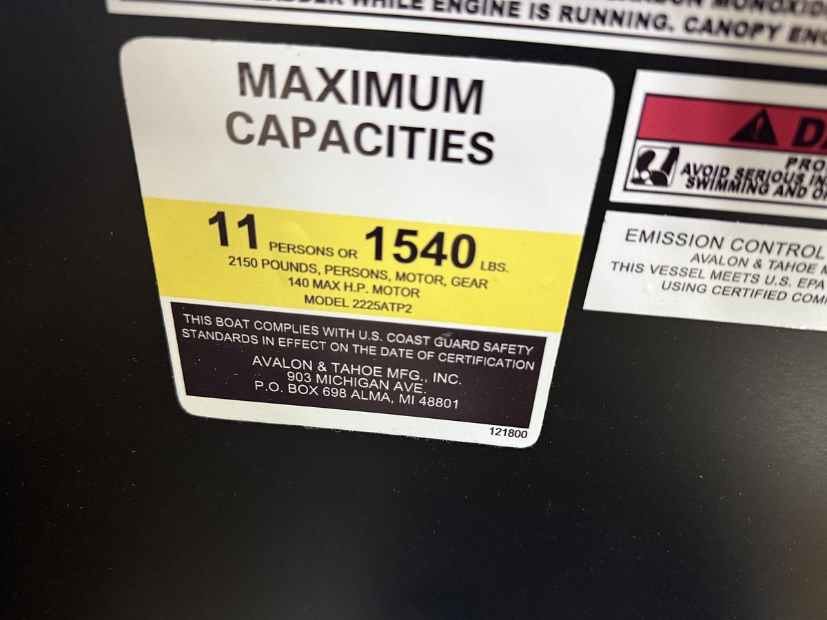 2026 Tahoe Pontoons Sport 2385 Rear Fish & Honda 4-Stroke EFI