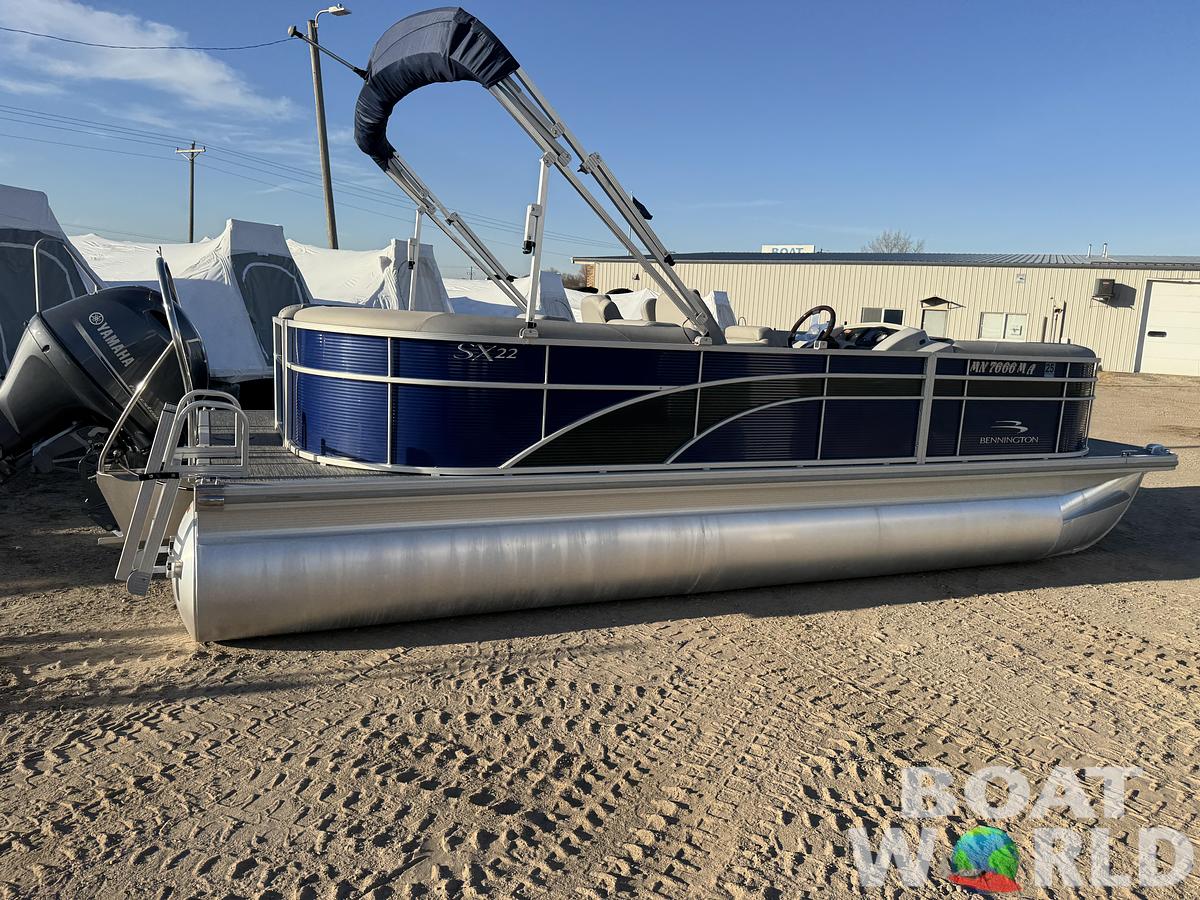 Used 2021 Bennington 22 SX Pontoon