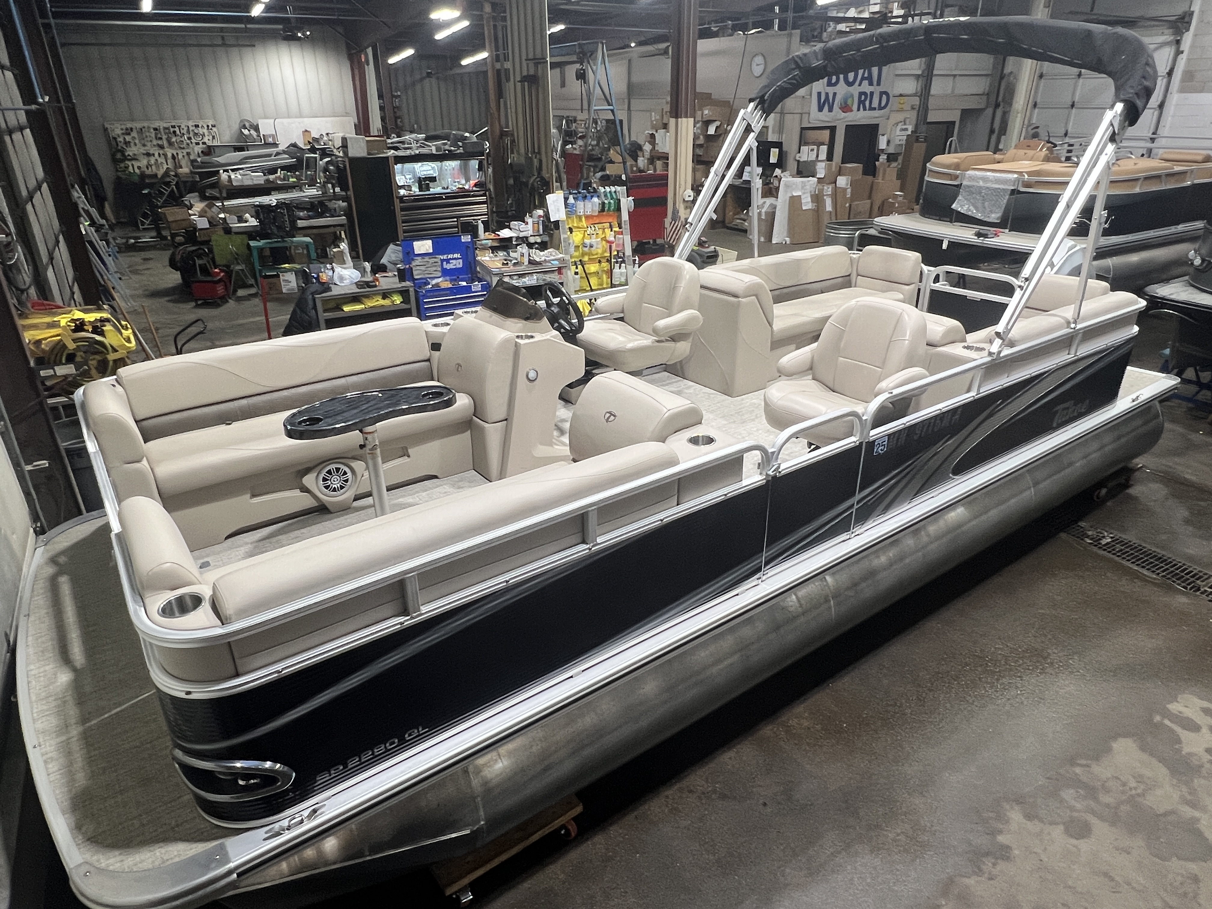 Used 2020 Tahoe Pontoons 2280 Quad Lounge
