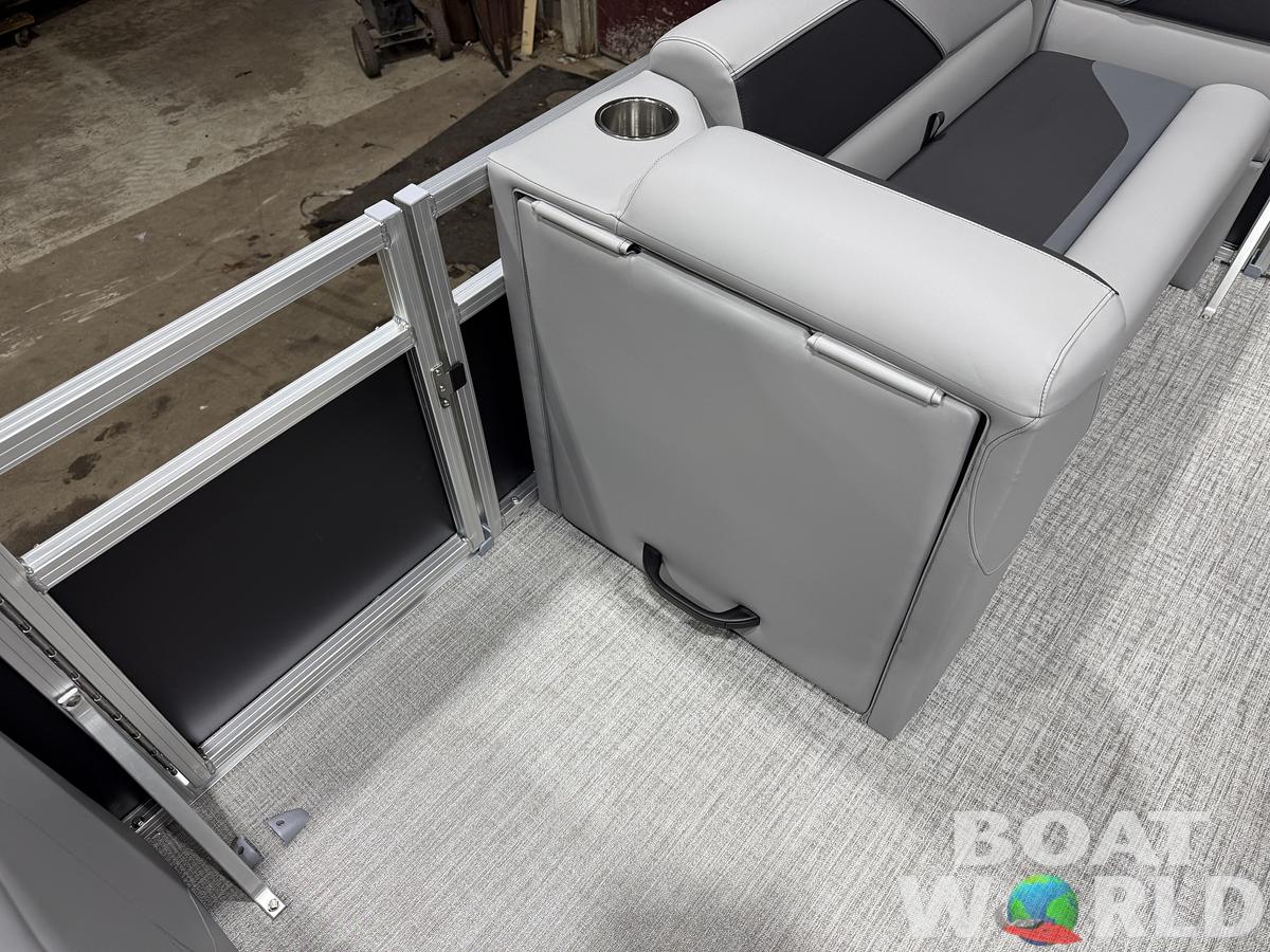 2026 Tahoe Pontoons Sport 1980 Cruise Rear Bench (CRB)