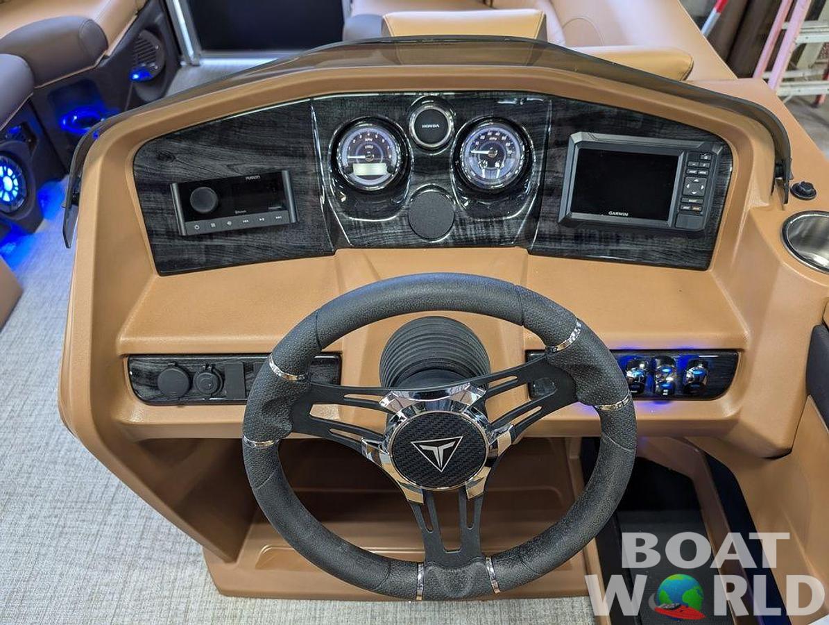 2026 Tahoe LTZ 300HP QLS 2385 Tritoon $69,995