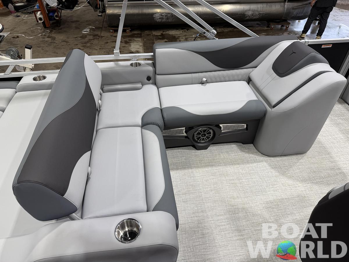 2027 Tahoe LTZ 2385 VRB SE Swingback Pontoon $42995