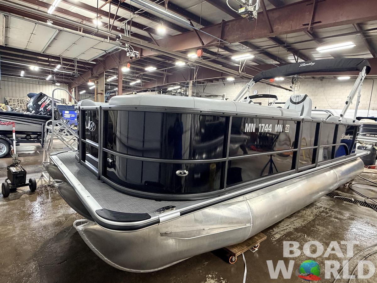 Used 2024 Bentley Legacy 223 150HP Navigator Tritoon - $47995