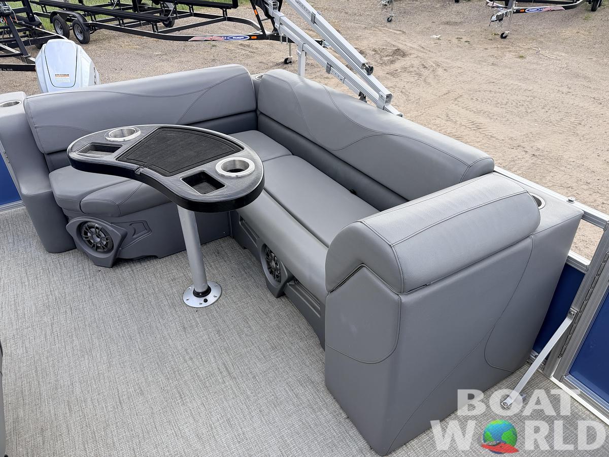 Used 2022 Tahoe Sport 2080 CRB & 100HP Honda 4Stroke -$29,995