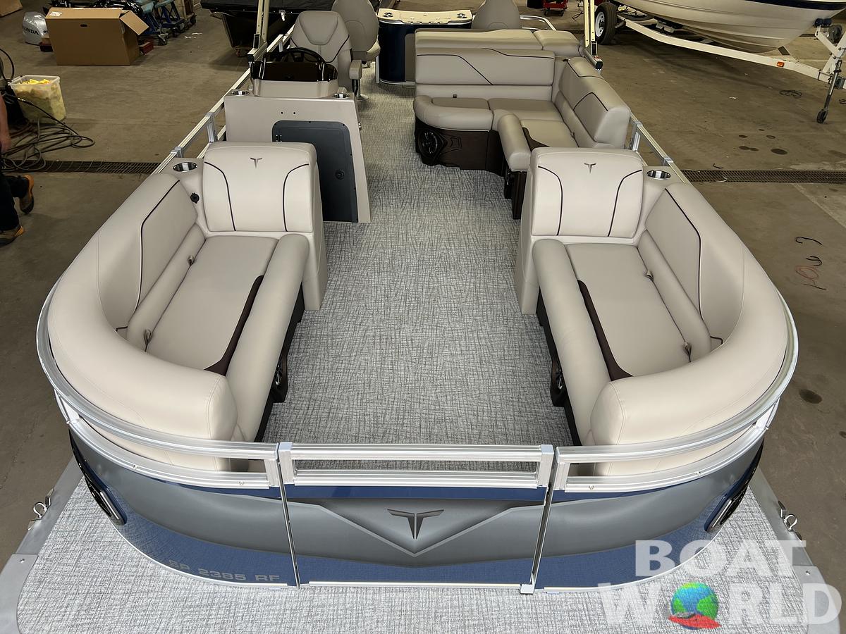 2026 Tahoe Pontoons Sport 2385 Rear Fish & Honda 4-Stroke EFI