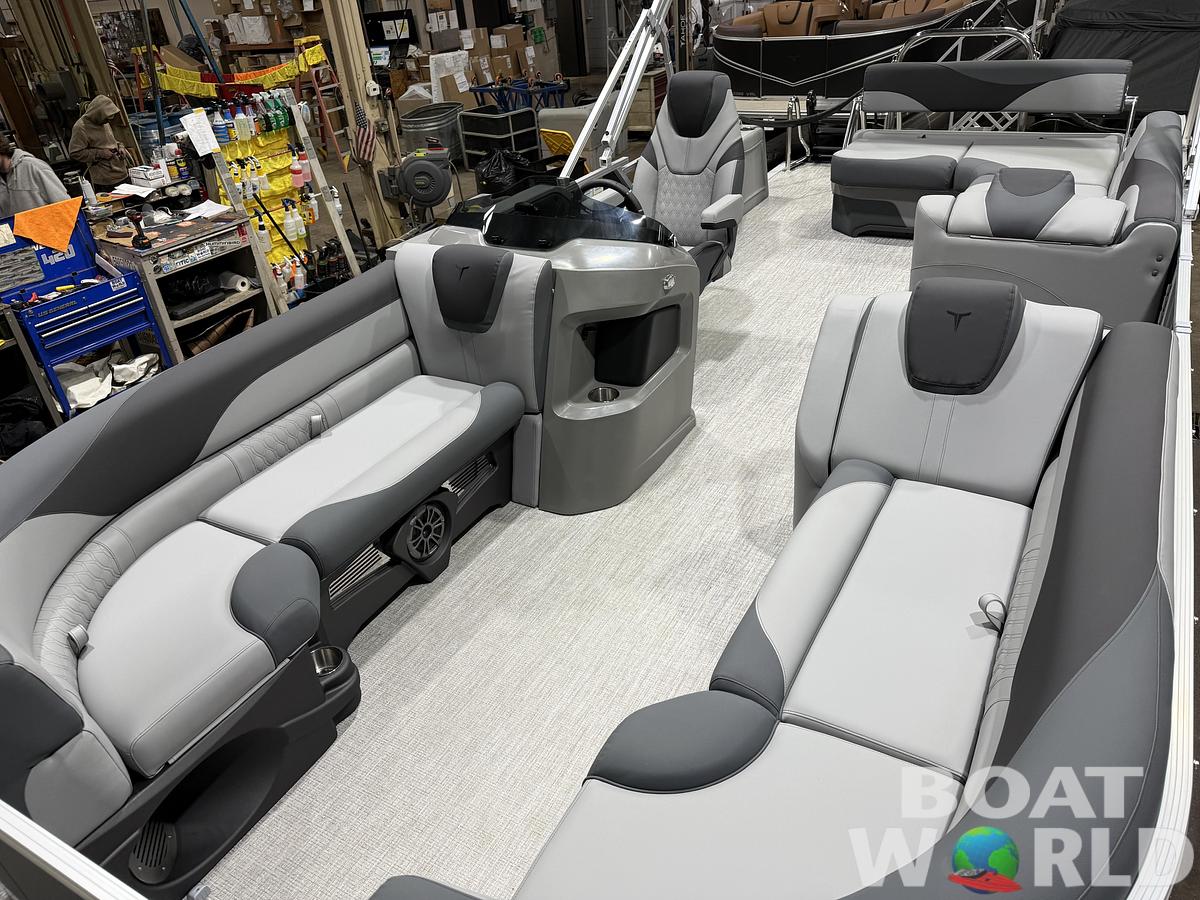 2026 Tahoe Pontoons LTZ 2385 Cruise Rear Bench (CRB)