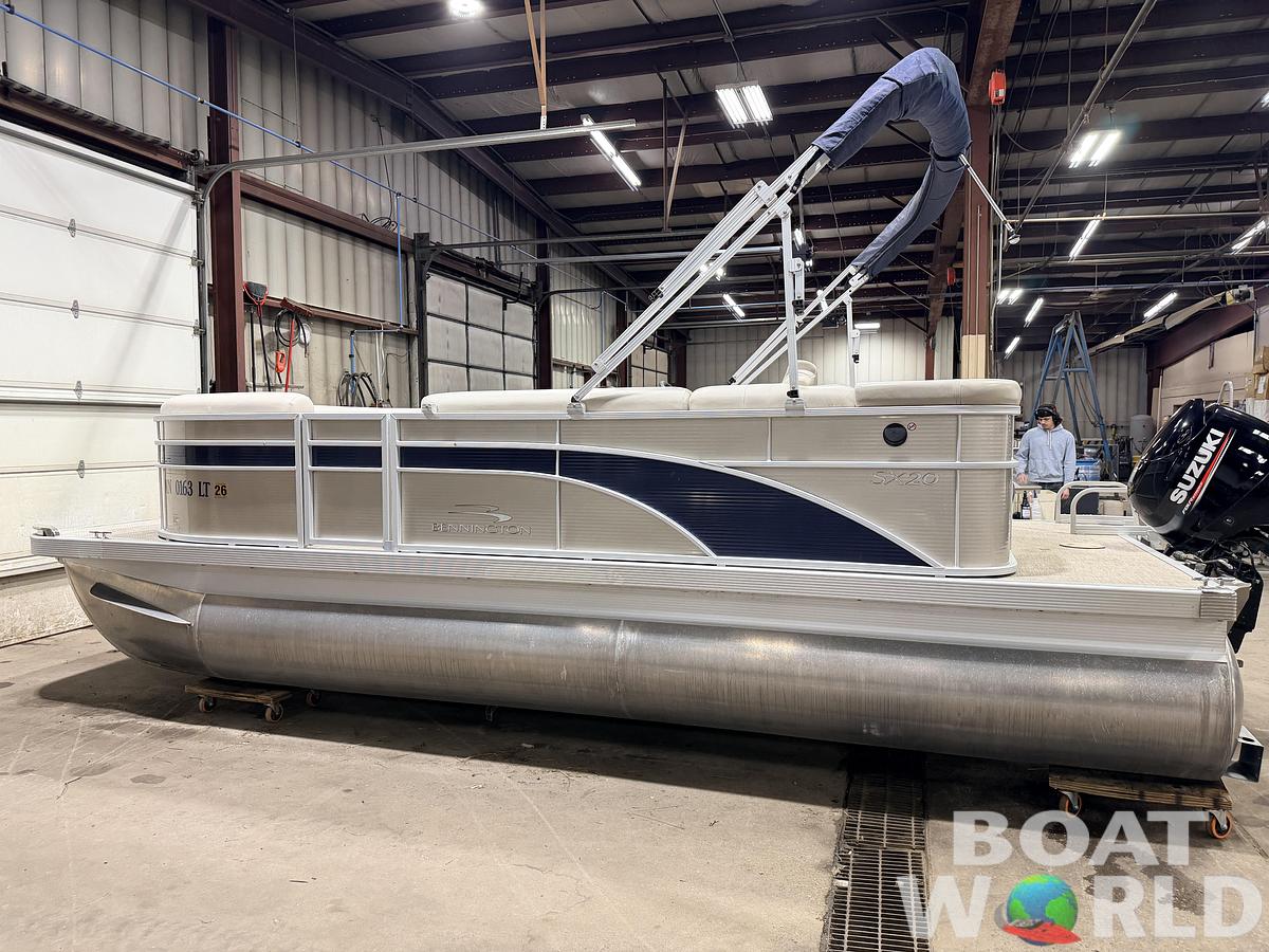 Used 2018 Bennington 20 SLX Pontoon