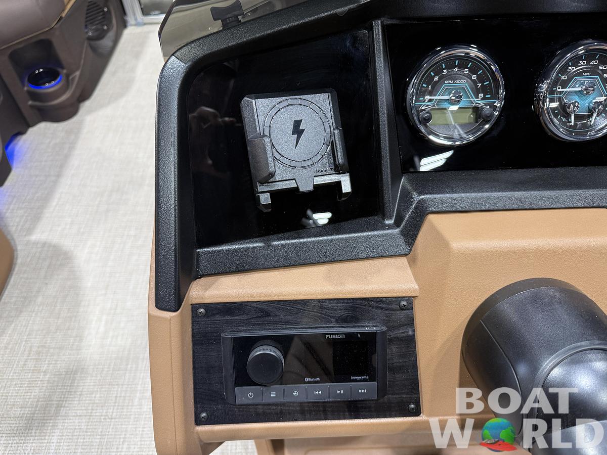 2027 Tahoe LTZ VRL 2385 Swingback Tritoon $53995