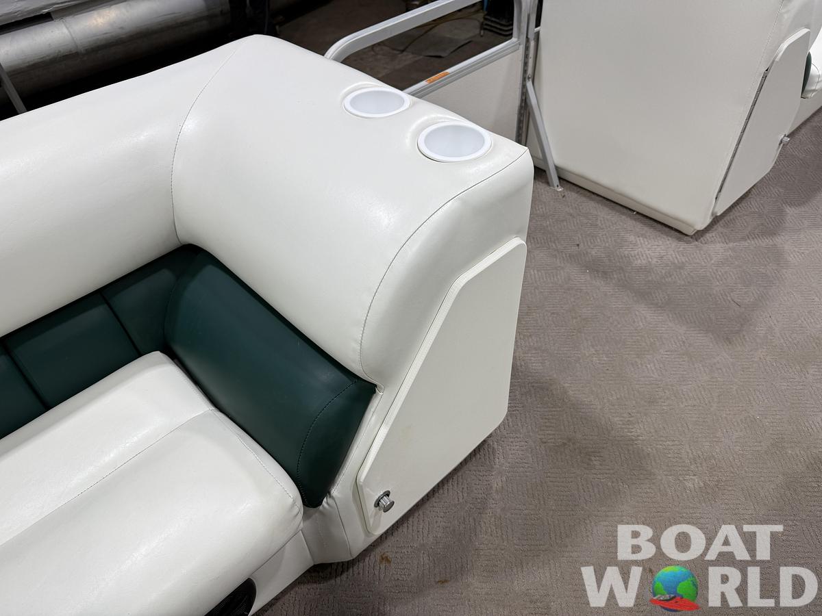 Used 2001 Manitou Legacy 240 & 2017 Mercury 4Stroke EFI $12,995