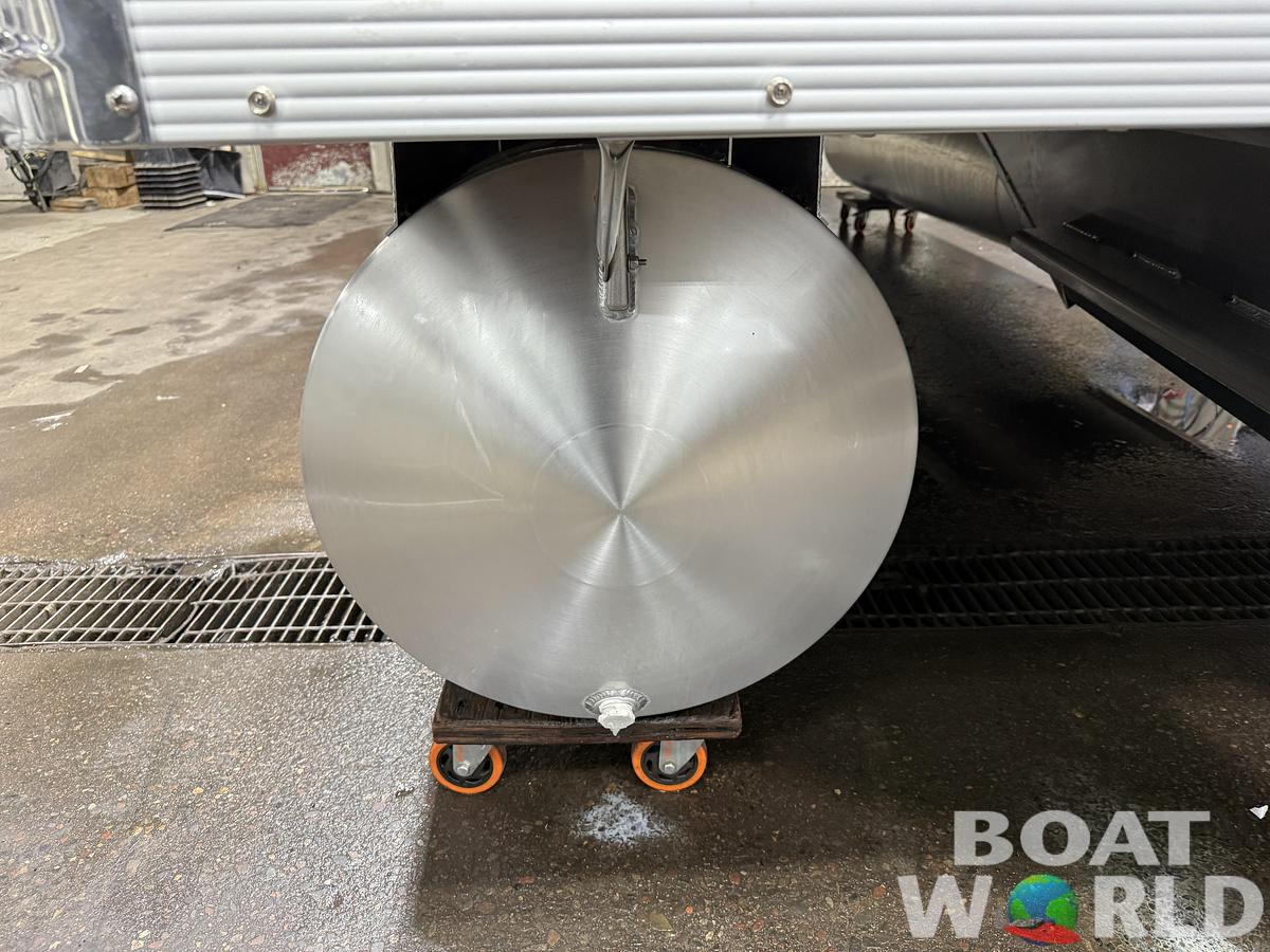 2026 Tahoe Pontoons Sport 2180 Quad Lounge