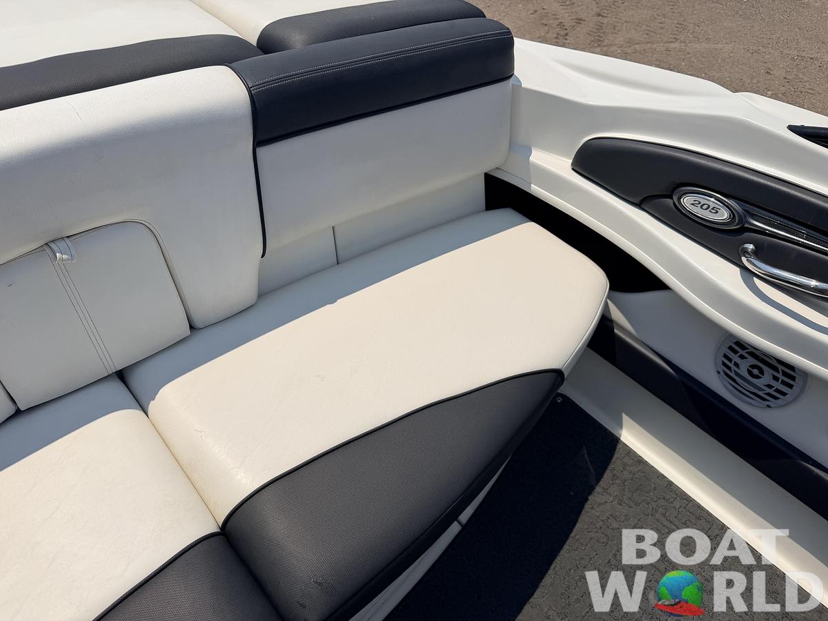 Used 2012 Sea Ray 205 Sport & 220HP 4.3L Mercruiser MPI with Tandem Axle Trailer -$15,995