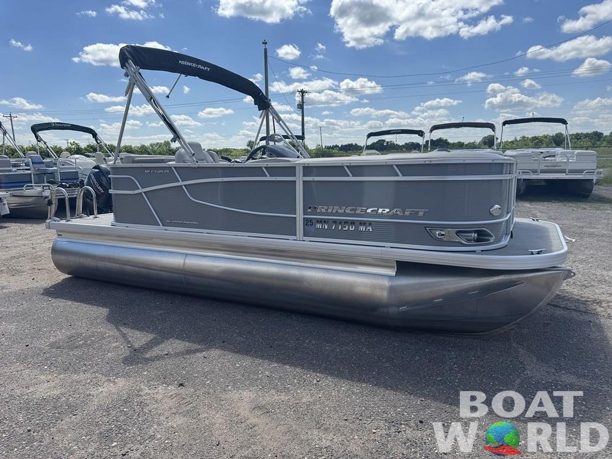 Used 2020 Princecraft Vectra 19 Pontoon